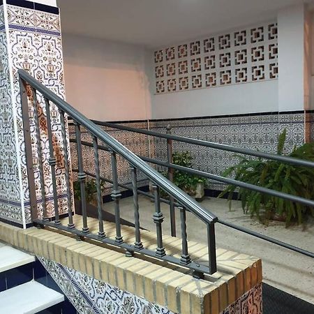 Beautiful And Cozy Apartment In Seville. Екстер'єр фото